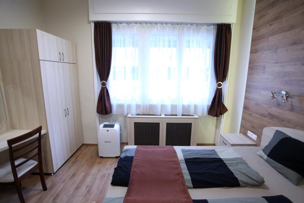 Апартаменти D.Five Premium Studio In The Center Будапешт Екстер'єр фото